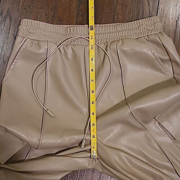 NWT Faux Leather Wide Leg Cropped Cargo Pants - Picture 7 of 9